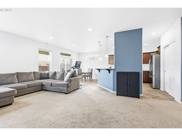 559 CASTING St, Albany, OR 97322
