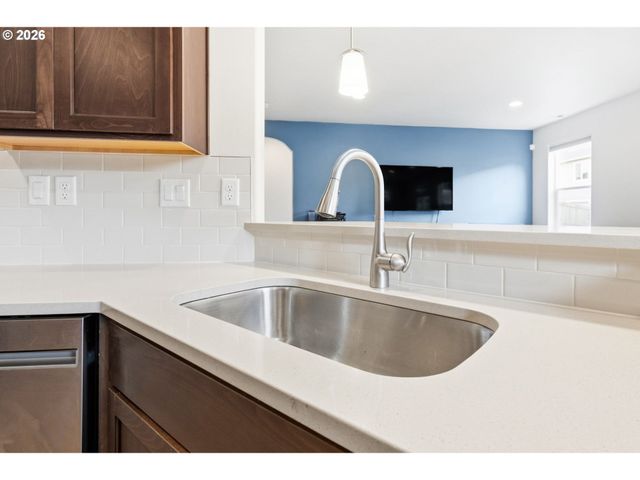 559 CASTING St, Albany, OR 97322