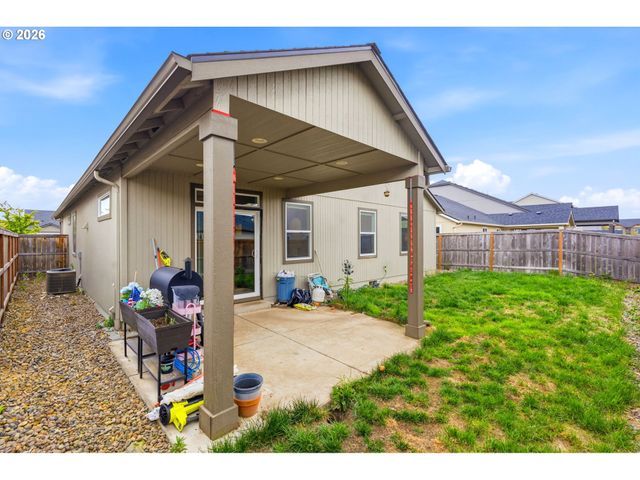 559 CASTING St, Albany, OR 97322