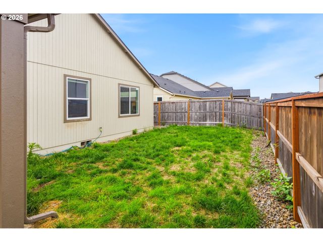 559 CASTING St, Albany, OR 97322