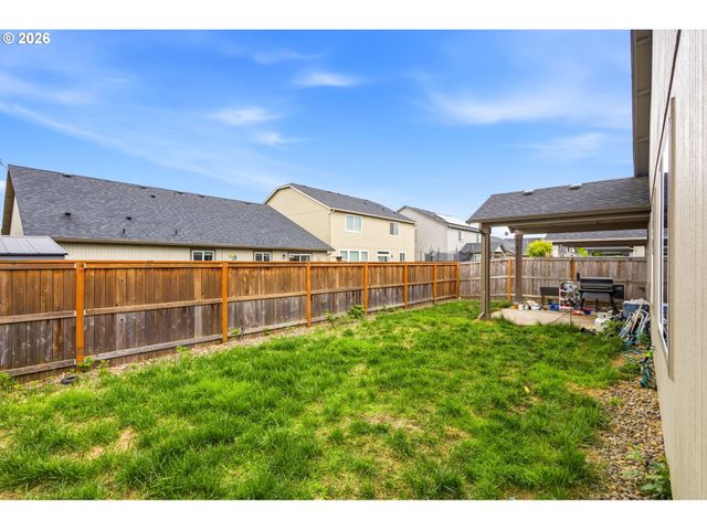 559 CASTING St, Albany, OR 97322