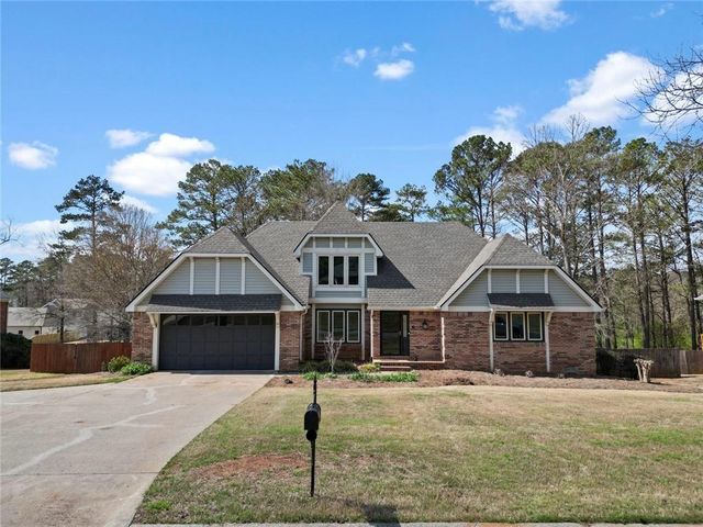 39 Club View Drive SE, Rome, GA 30161