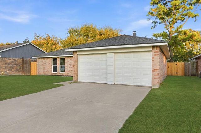 7414 Seminole Street, Baytown, TX 77521