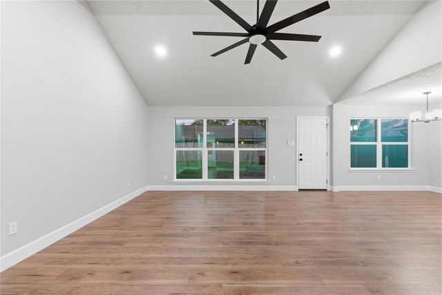 7414 Seminole Street, Baytown, TX 77521