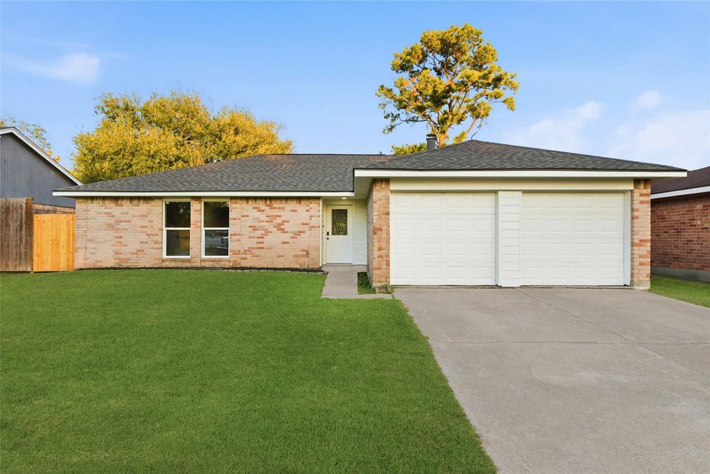 7414 Seminole Street, Baytown, TX 77521