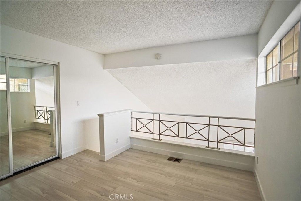 Image 16 of property listing at 23633 Del Monte 272, Valencia, CA 91355