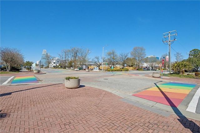 616 Shoreham Ct Apt 102, Virginia Beach, VA 23451