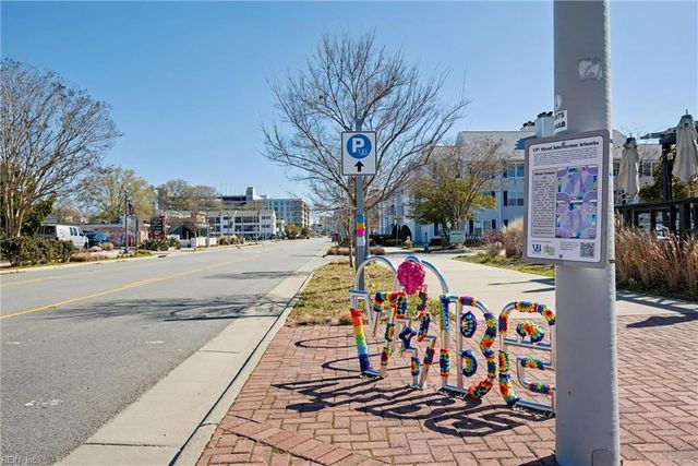 616 Shoreham Ct Apt 102, Virginia Beach, VA 23451