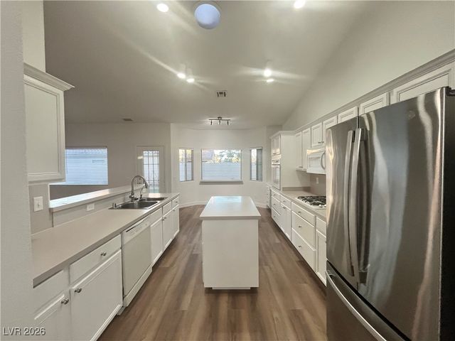 3816 Waynesvill Street, Las Vegas, NV 89122