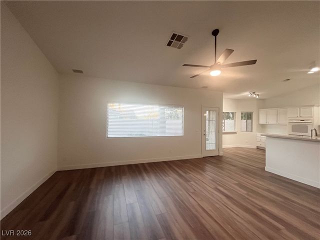 3816 Waynesvill Street, Las Vegas, NV 89122