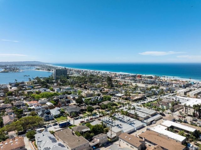 934-36 Reed Avenue, San Diego, CA 92109