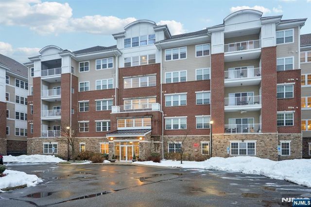 5203 Warrens Way, Wanaque, NJ 07465