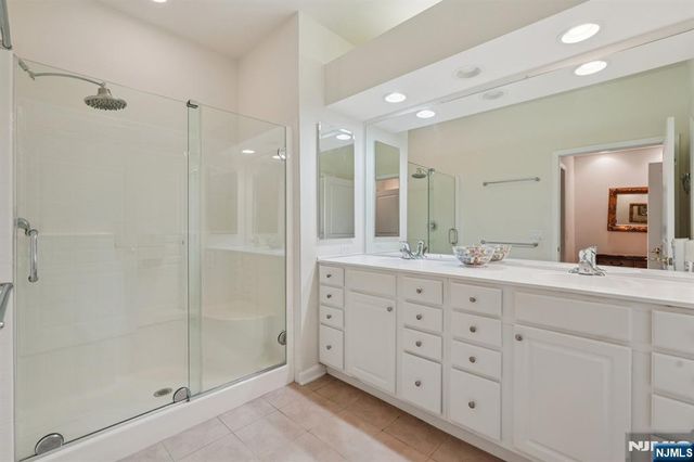 5203 Warrens Way, Wanaque, NJ 07465