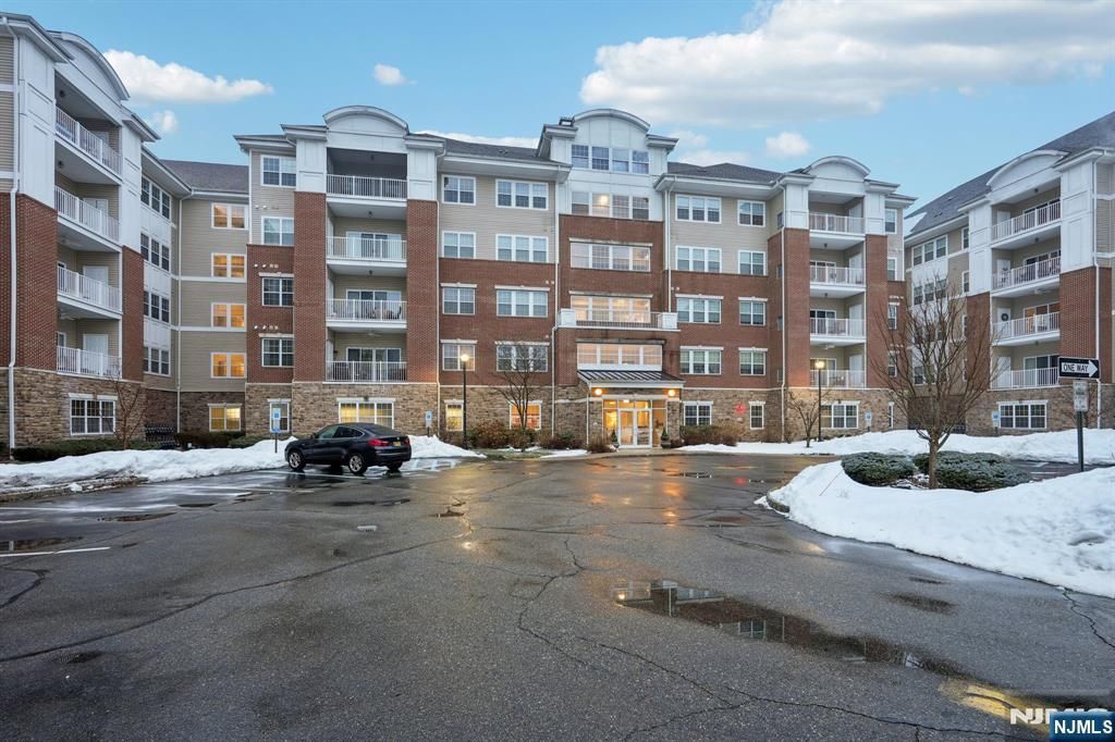 5203 Warrens Way, Wanaque, NJ 07465