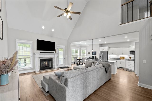 4350 Memory Ln, Adams, TN 37010
