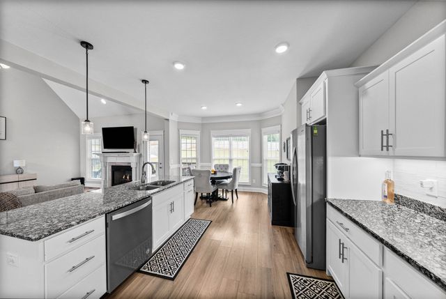 4350 Memory Ln, Adams, TN 37010