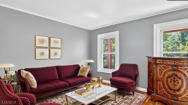 504 W Broad St, Westfield Town, NJ 07090