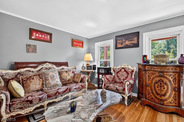 504 W Broad St, Westfield Town, NJ 07090