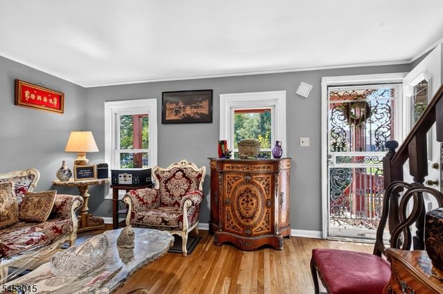 504 W Broad St, Westfield Town, NJ 07090