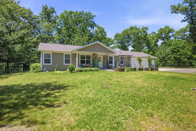 S1919 Whitetail Drive, Reedsburg, WI 53959