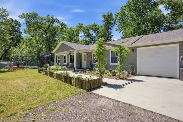S1919 Whitetail Drive, Reedsburg, WI 53959
