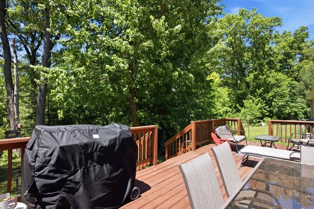 S1919 Whitetail Drive, Reedsburg, WI 53959