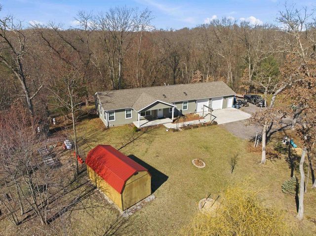 S1919 Whitetail Drive, Reedsburg, WI 53959