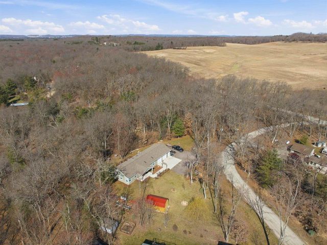 S1919 Whitetail Drive, Reedsburg, WI 53959