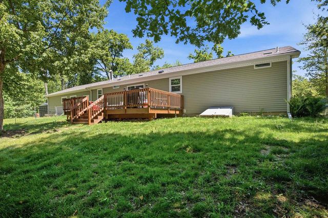 S1919 Whitetail Drive, Reedsburg, WI 53959