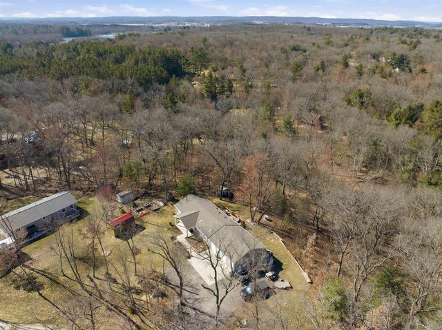S1919 Whitetail Drive, Reedsburg, WI 53959
