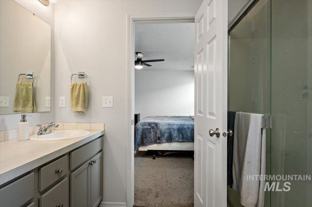 7565 E Bratton Dr., Nampa, ID 83687