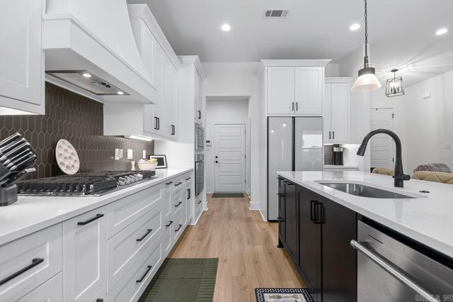 132 Harmony Village Drive, Haskell, AR 72015