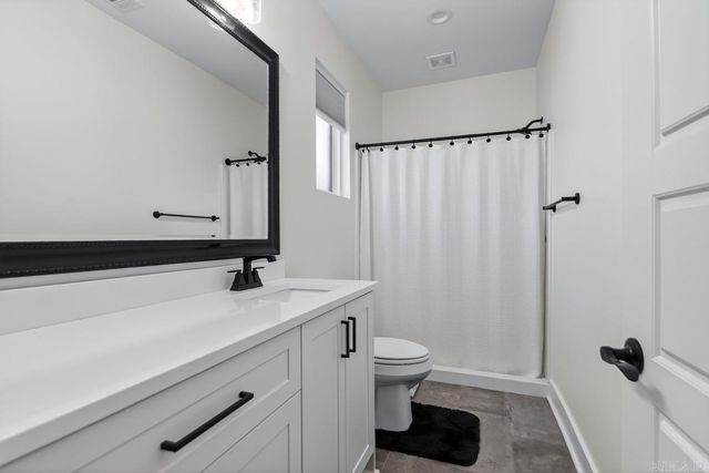 132 Harmony Village Drive, Haskell, AR 72015