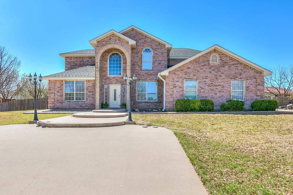 Image 1 of property listing at 6017 Melrose Ave, San Angelo, TX 76901