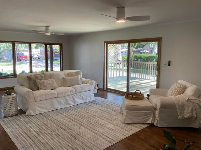 20425 Powers Avenue, Dearborn Heights, MI 48125