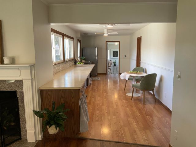 20425 Powers Avenue, Dearborn Heights, MI 48125