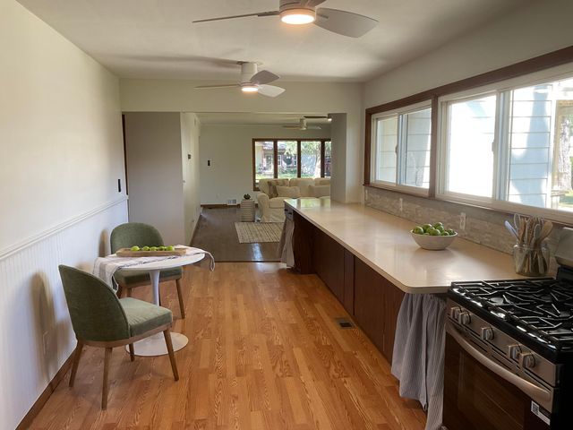 20425 Powers Avenue, Dearborn Heights, MI 48125