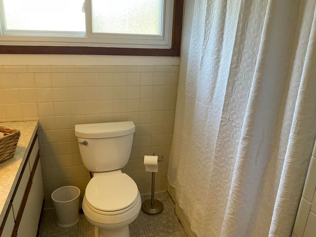 20425 Powers Avenue, Dearborn Heights, MI 48125