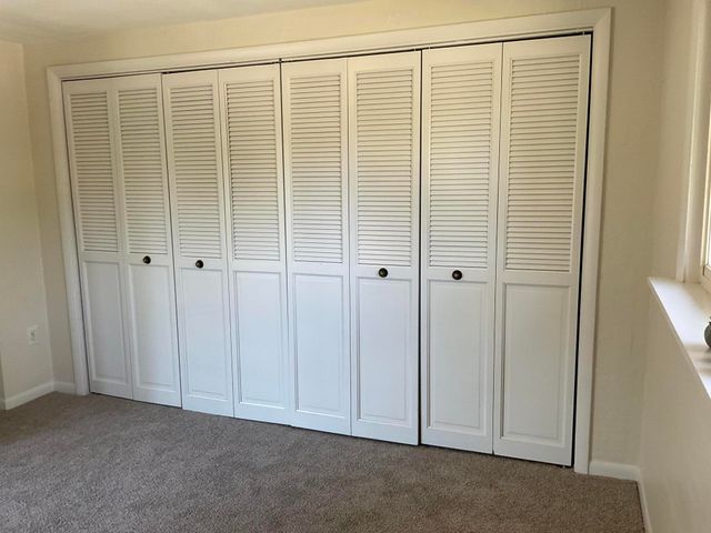 20425 Powers Avenue, Dearborn Heights, MI 48125