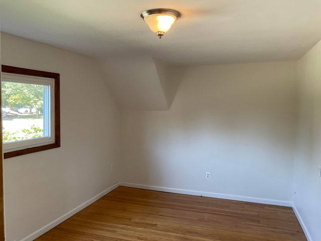 20425 Powers Avenue, Dearborn Heights, MI 48125