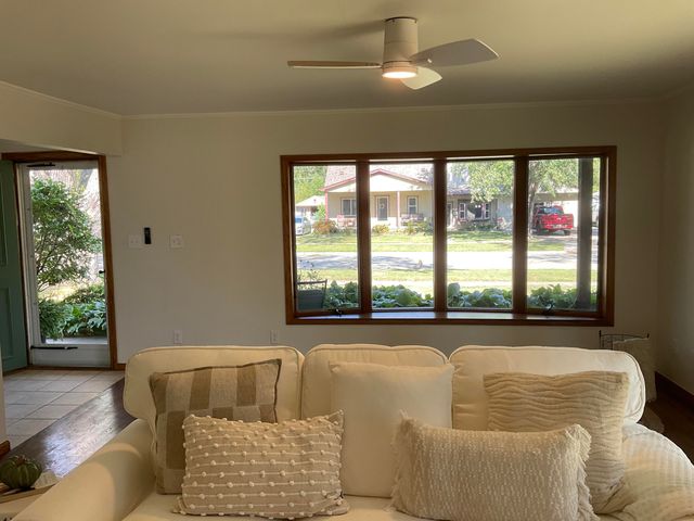 20425 Powers Avenue, Dearborn Heights, MI 48125