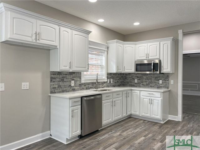 589 Old Mill Creek Road, Ellabell, GA 31308