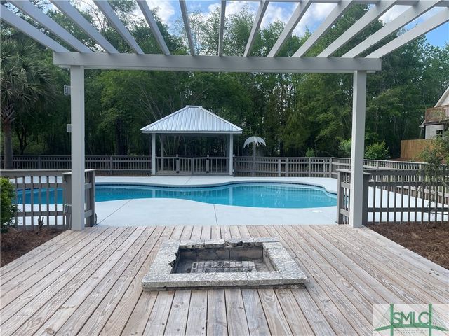 589 Old Mill Creek Road, Ellabell, GA 31308