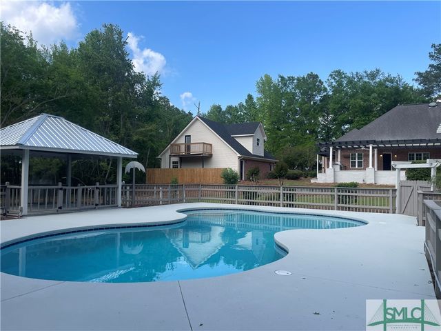 589 Old Mill Creek Road, Ellabell, GA 31308