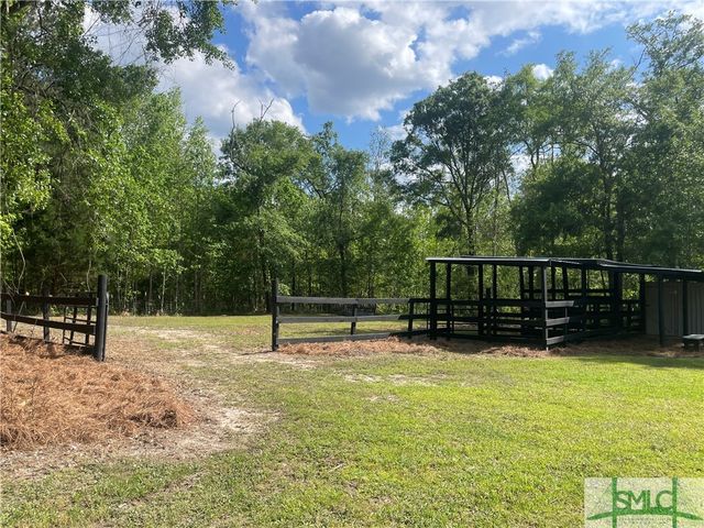 589 Old Mill Creek Road, Ellabell, GA 31308