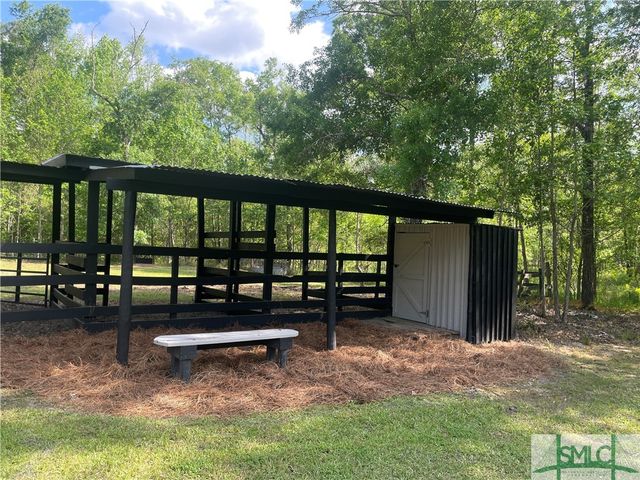 589 Old Mill Creek Road, Ellabell, GA 31308