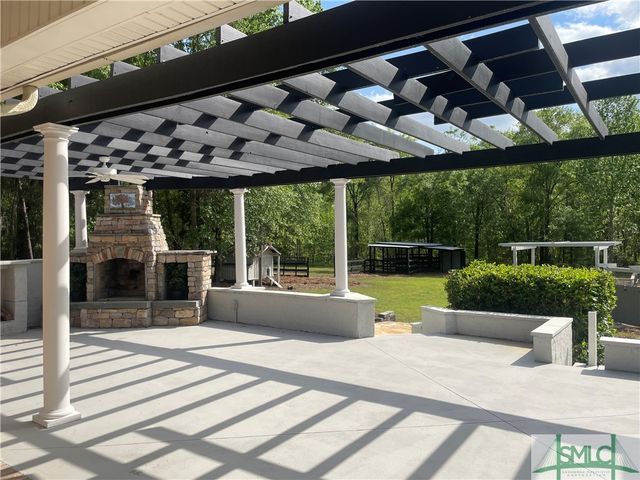 589 Old Mill Creek Road, Ellabell, GA 31308