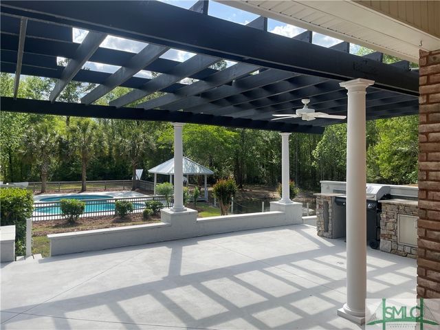 589 Old Mill Creek Road, Ellabell, GA 31308