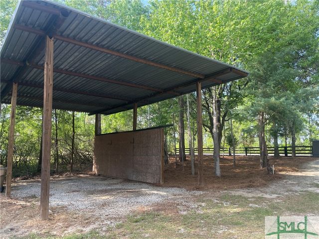 589 Old Mill Creek Road, Ellabell, GA 31308