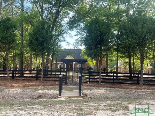 589 Old Mill Creek Road, Ellabell, GA 31308